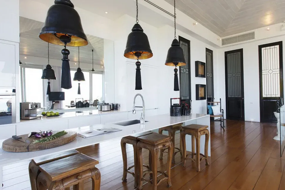 Villa Belle — Material & light